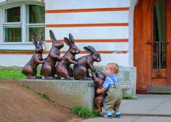 21 kisgyermek, akik segítenek visszaszerezni az emberiségbe vetett hited