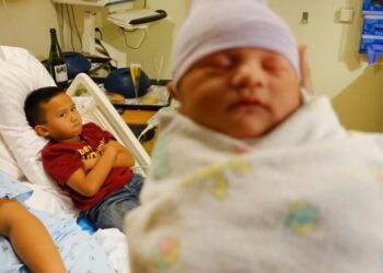 14 kisgyerek, aki leplezetlenül nyíltan reagált a kistesó érkezésére