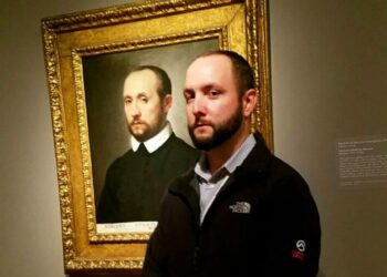 15 alak, aki váratlanul összefutott magával a múzeumban