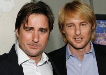 15 celeb, aki majdhogynem megszólalásig hasonlít a testvérére