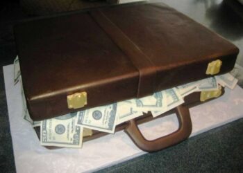 20 roppant különös dolog, amelyet elhagyott bőröndökben találtak a repülőtereken