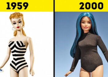 24 szokatlan fotó Barbie baba életében, melynek mindegyike egy teljes sztori mond el