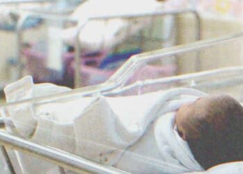 A nő megtudta, hogy a férje több évvel ezelőtt elcserélte a babájukat anélkül, hogy elmondta volna neki