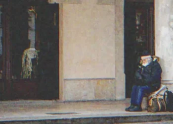 A lány menedéket nyújt a hideg elől egy hajléktalannak – napokkal később megtudja, hogy ő örökölte az 1,8 millió dolláros birtokát