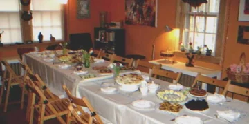 Fia kitiltja anyját a 16. születésnapjáról, miután megtudja, hogy nem engedheti meg magának az ajándékot, amit szeretne