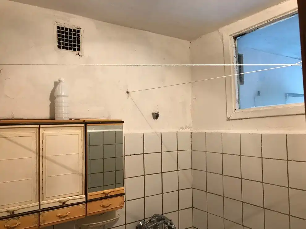 átalakítás, belsőépítészet, előtte-utána, fürdőszoba felújítás, helytakarékos megoldások, inspiráció, kis alapterület, kis lakás, konyhafelújítás, lakásfelújítás, lakberendezés, modern design, olcsó lakás, otthon, panel