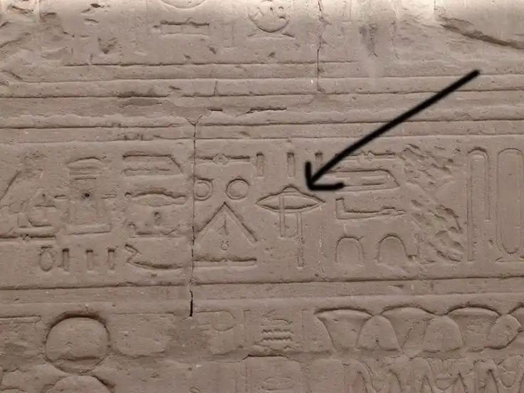 alternatív történelem, egyiptom, egyiptomi piramisok, Gíza, Kheopsz piramis, megmagyarázhatatlan jelenségek, ókori Egyiptom, Ősi technológia, Paleoasztronautika, Piramisok rejtélye, Szfinx, Tutanhamon tőre