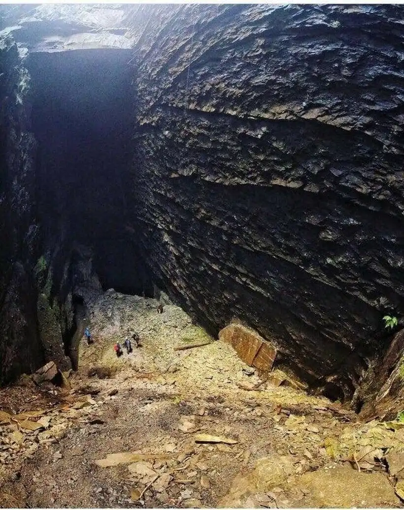 extrém méretek, félelem, fóbiák, fotóválogatás, gigantikus gépek, lenyűgöző építmények, Megalofóbia, nagy méretek, óriási tárgyak, szorongás