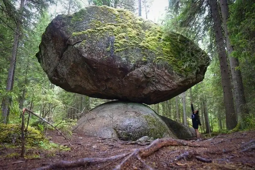 extrém méretek, félelem, fóbiák, fotóválogatás, gigantikus gépek, lenyűgöző építmények, Megalofóbia, nagy méretek, óriási tárgyak, szorongás