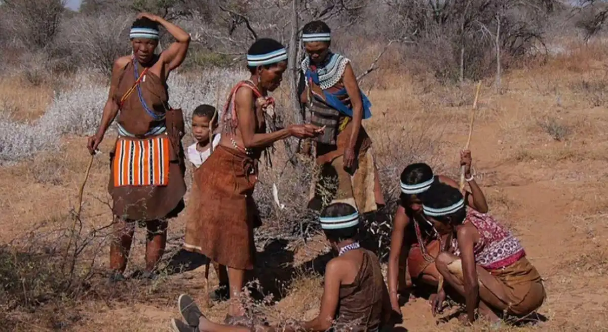 afrika, afrikai törzsek, busmanok, csevák, hagyományok, hamarok, Kultúra, maszájok, szokások, vodaabék