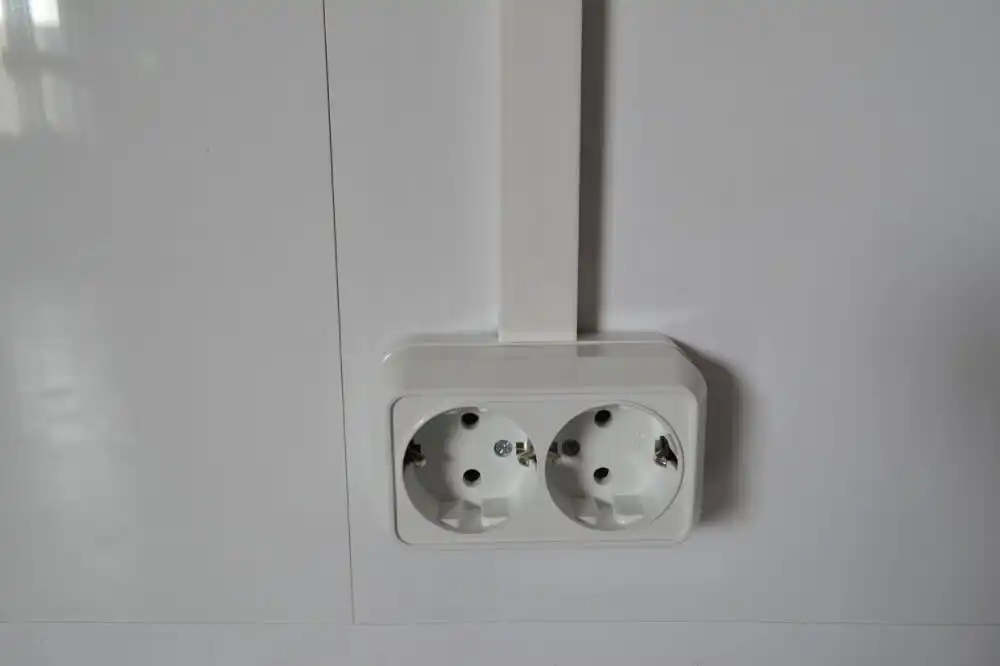 ablak, ajtó, anyagok, belsőépítészet, bútorok, csempe, dekoráció, design, elkerülendő hibák, enteriőr, fürdőszoba, hibák, karnis, konyha, lakásfelújítás, lakberendezés, mennyezet, modern otthon, olcsó megoldások, radiátor, stílus, szegélyléc, színek, tippek, trükkök, világítás