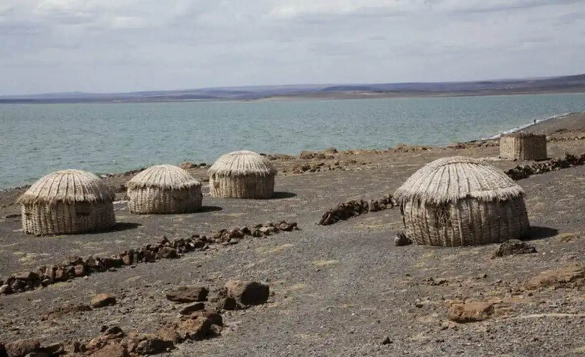 el-molo törzs, Envaitenet-sziget, Kenya, lakatlan sziget, legendák, megoldatlan rejtélyek, paranormális jelenségek, rejtélyes eltűnések, Rudolf-tó, veszélyes helyek