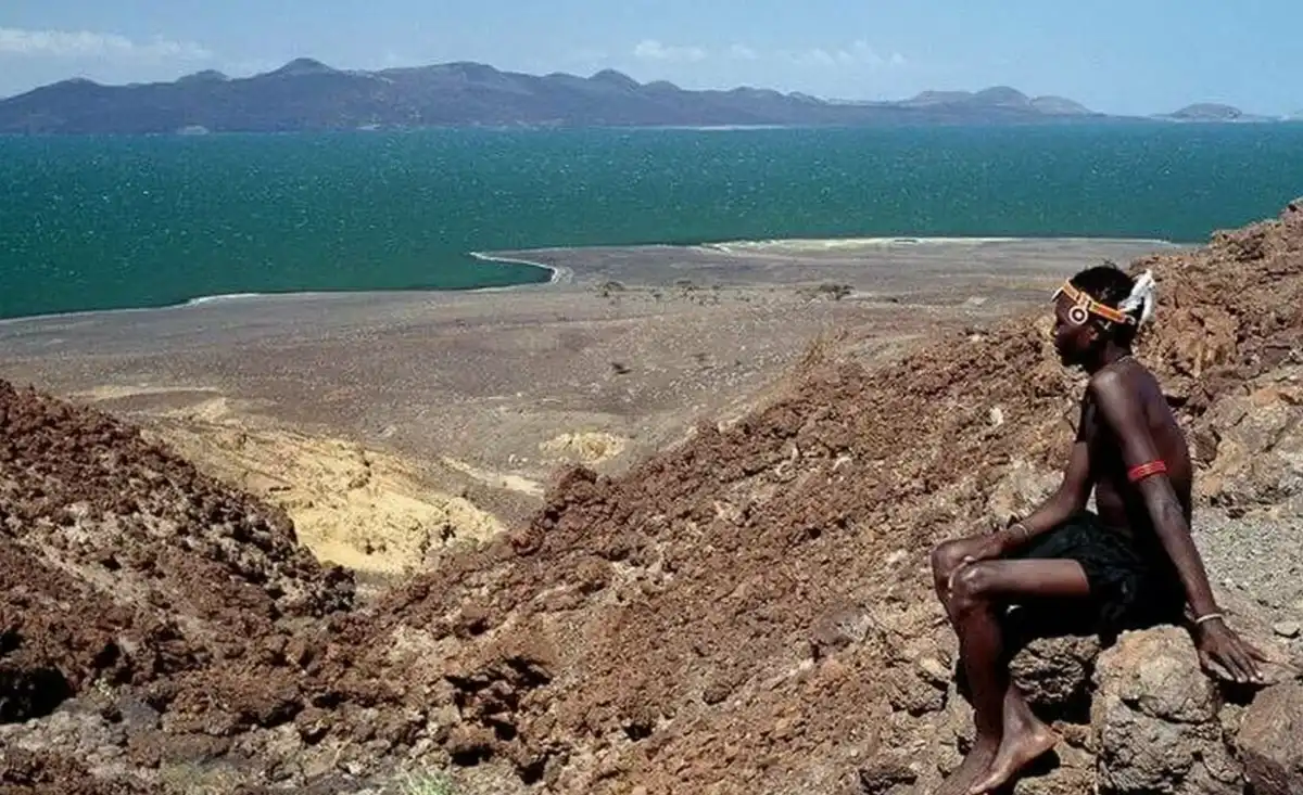 el-molo törzs, Envaitenet-sziget, Kenya, lakatlan sziget, legendák, megoldatlan rejtélyek, paranormális jelenségek, rejtélyes eltűnések, Rudolf-tó, veszélyes helyek