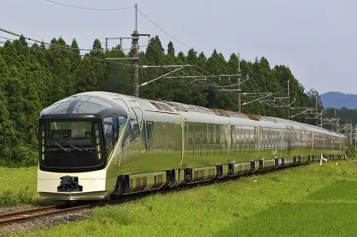 Golden Eagle, luxus utazás, luxusvonat, Maharajas Express, Rovos Rail, Suite Shiki-Shima, turistavonat, utazás, vasút, Venice Simplon-Orient-Express, vonatozás