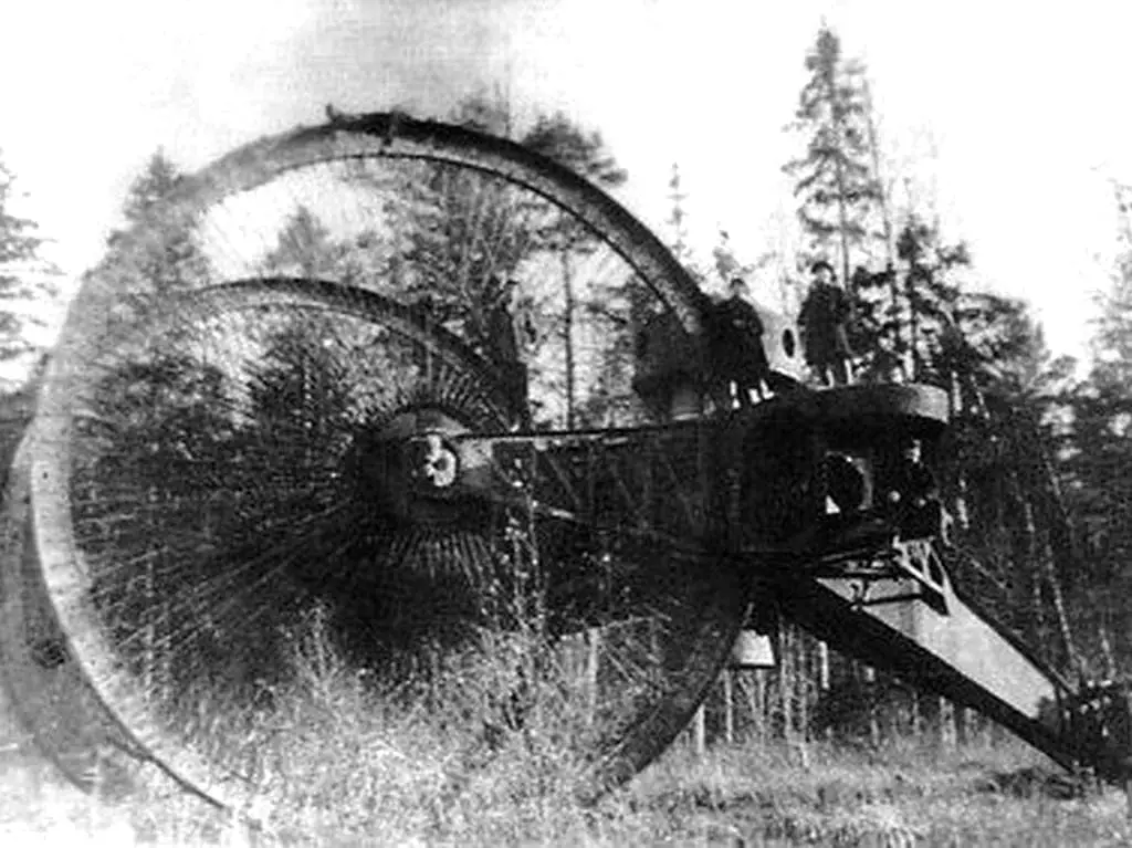 érdekességek, fegyverek, harckocsik, léghajók, régi technológia, technológia, történelem, történelmi érdekességek