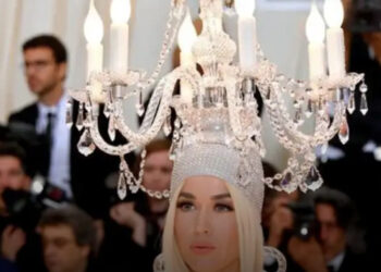 Minden idők 24 legcsodálatosabb MET-gálás celebkiegészítője