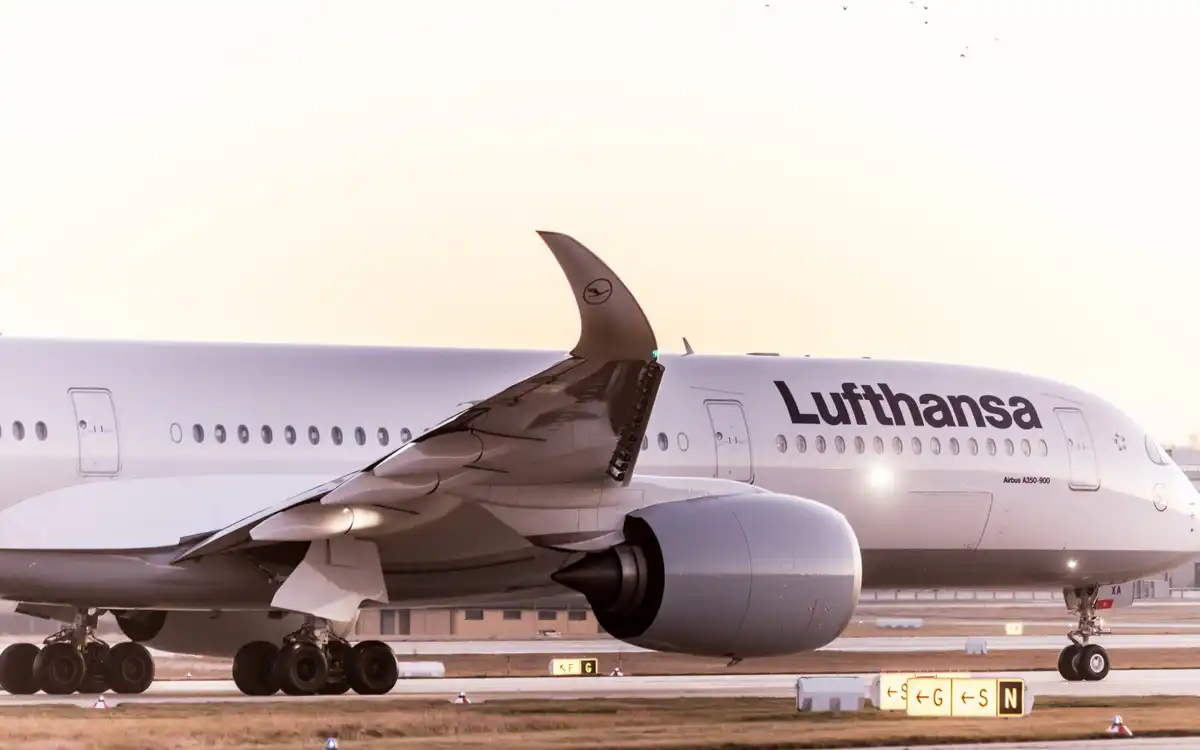 Aerodinamika, biztonság, innováció, légiközlekedés, repülés, repülőgép, Szárny, szerkezet, technológia, tervezés