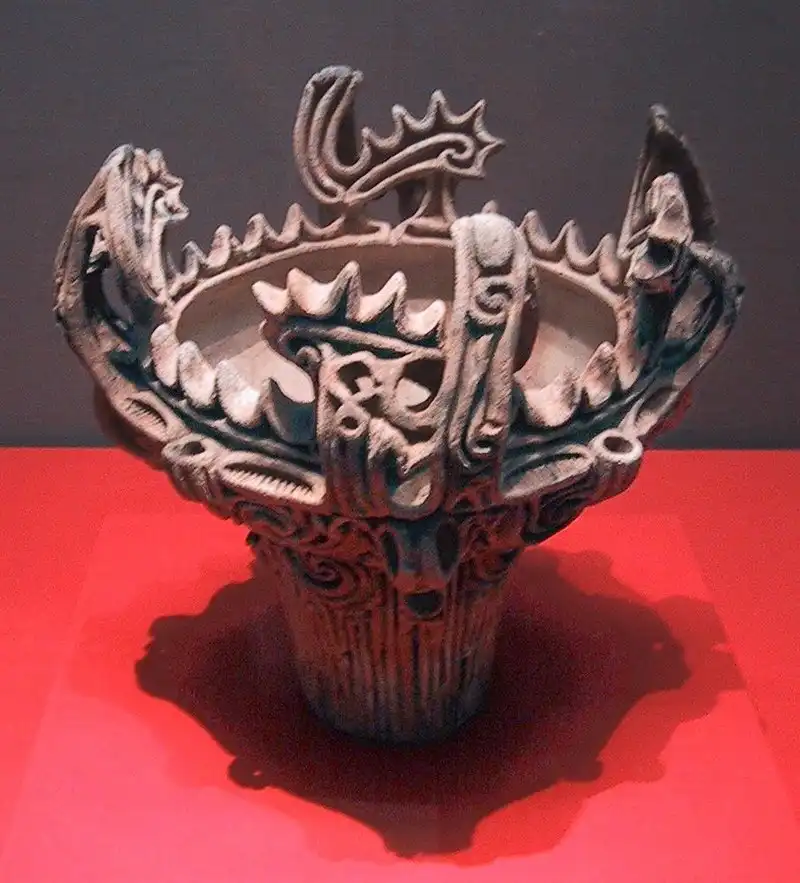Dzsómon kultúra, Elsüllyedt város, japán, Japán Atlantisz, Japán történelem, Jonaguni emlékmű, Megalitikus építmény, Ősi civilizáció, Régészeti rejtély, Víz alatti régészet, Víz alatti romok