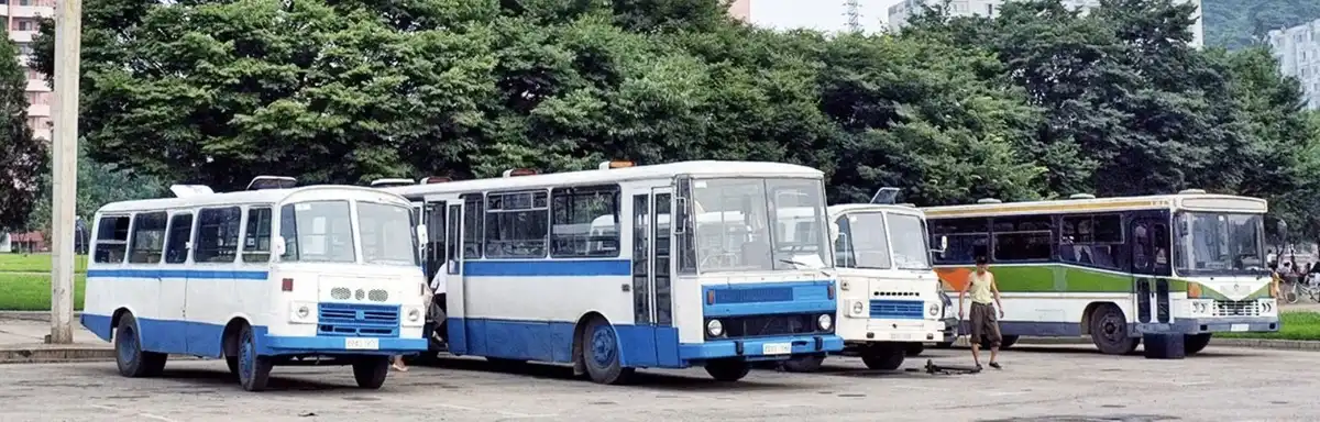 Autóipar, autók, elszigeteltség, Észak-Korea, Import, Korlátozások, közlekedés, Státusz, Szankciók, tömegközlekedés