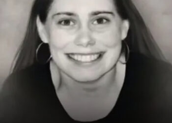 15 év a kanapén. Egy lány története, akinek az életét ellopták a szülei