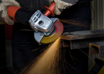 Miért kell a korongot mindig úgy feltenni a flexre, hogy a rajta lévő kép befelé nézzen?