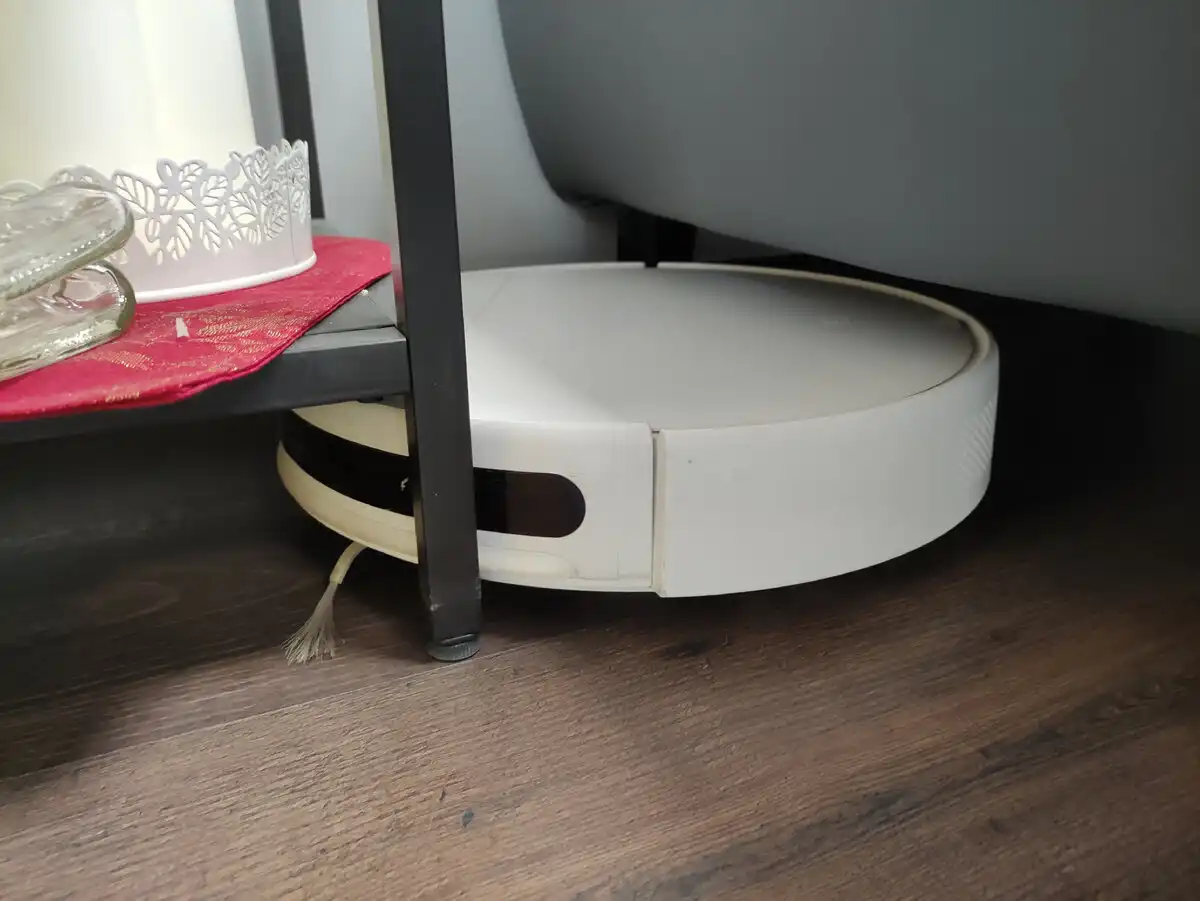 Automatizálás, galéria, háztartás, humor, Kisállatok, mindennapok, otthon, robotporszívó, takarítás, tapasztalat