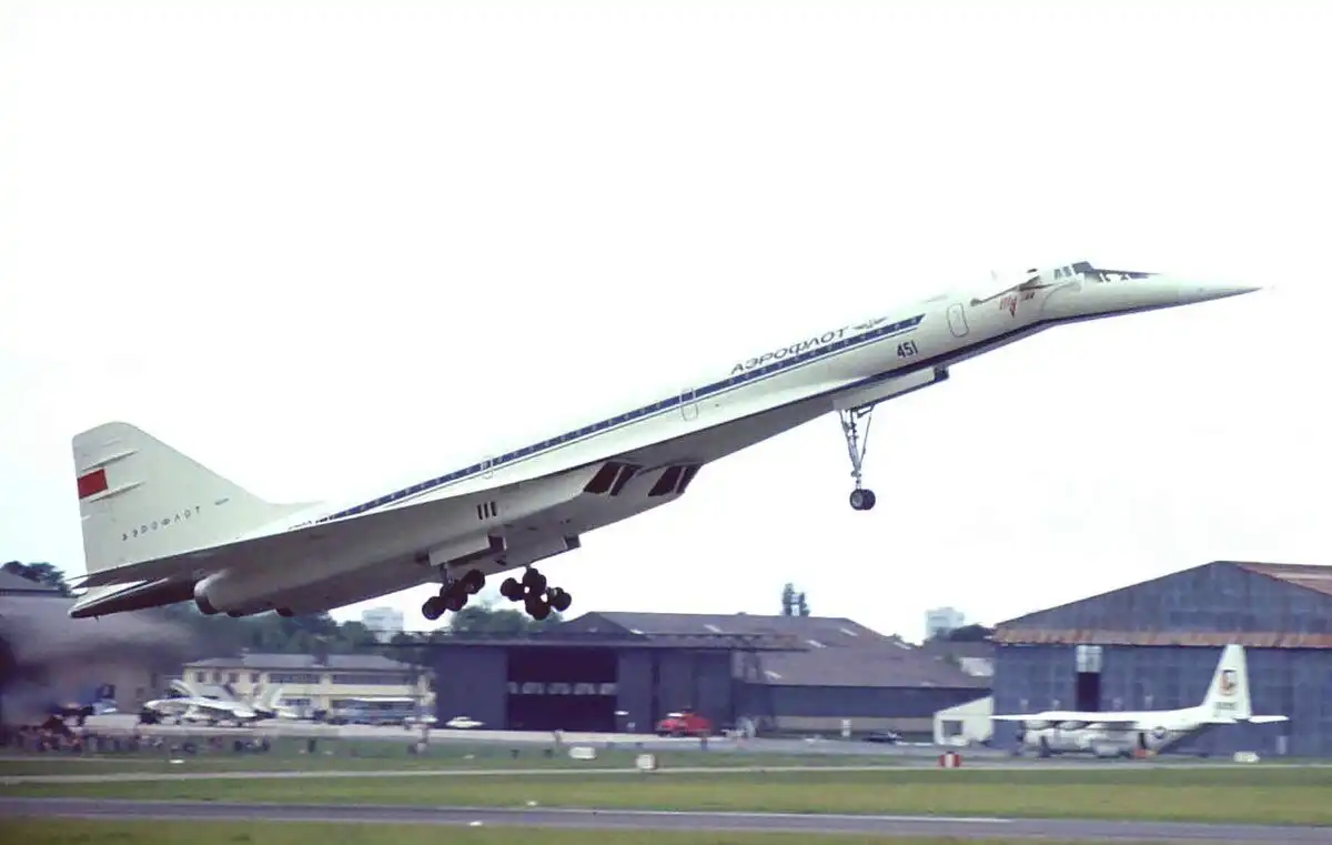 baleset, Concorde, hidegháború, légiközlekedés, múzeum, repülés, szovjetunió, szuperszonikus, technológia, Tu-144