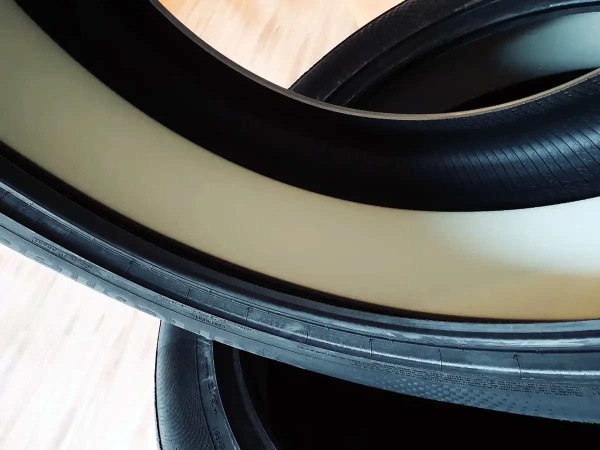autó, DIY, gumiabroncs, hangszigetelés, karbantartás, kényelem, spórolás, technológia, tippek, Tuning