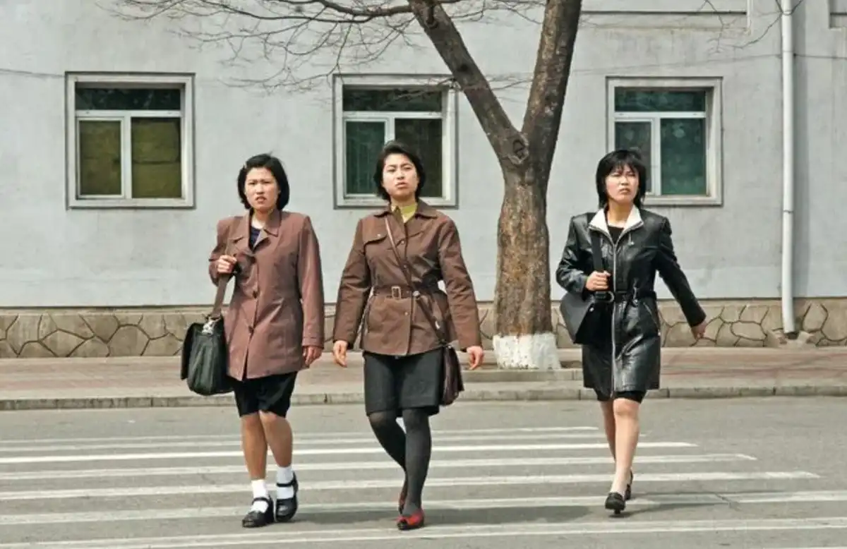 Életmód, Észak-Korea, hagyomány, hatalom, házasság, Kultúra, Nemek, Szocializmus, társadalom, változás