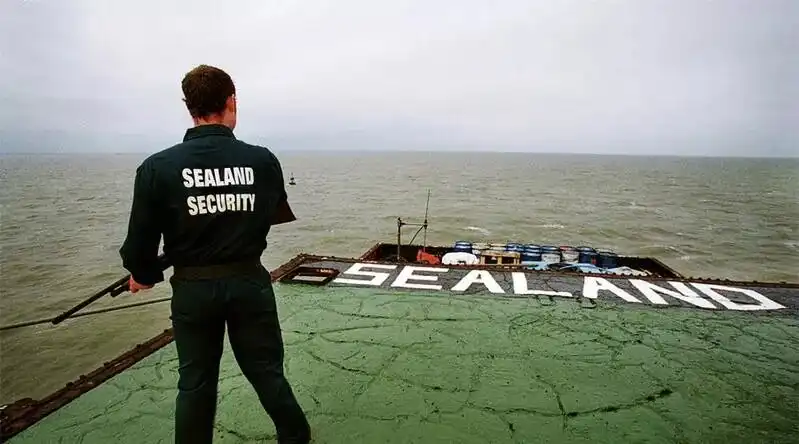 Erőd, függetlenség, hercegség, Kalózrádió, különlegesség, Mikronemzet, online, Sealand, Szuveneritás, történelem