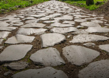 Hogyan tudtak a rómaiak olyan utakat építeni, hogy azok a mai napig, 2000 évvel később is fennmaradjanak?