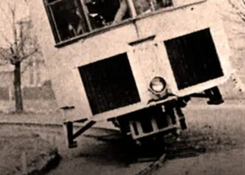 Brennan forradalmi 1910-es egysínű giroszkópos vonata – a jövő közlekedési víziója