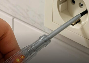 Fázisceruza használati útmutató: fázis, nullvezeték és kábelek azonosítása