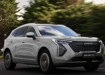 Szakértő: Ennyit veszítenek az értékükből a modern kínai autók az első évben