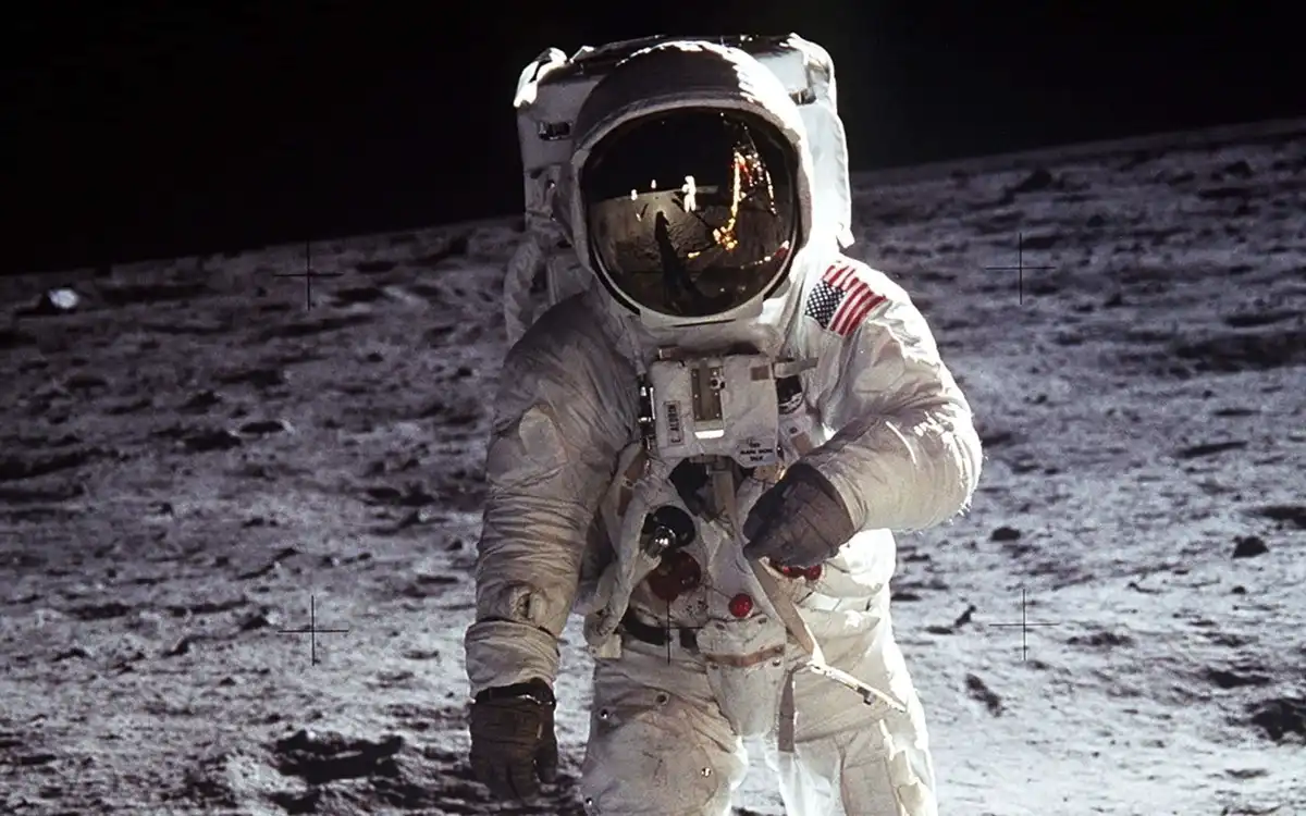 Apollo, asztrobiológia, hold, NASA, pánspermia, rejtély, történelem, tudomány, űrkutatás, űrszemét
