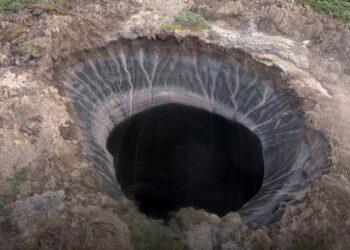 A szibériai Patom-kráter rejtélye: miért pusztulnak el az állatok mellette?