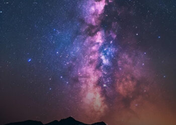 Mi körül forog a Tejútrendszer? A galaxis központi titka