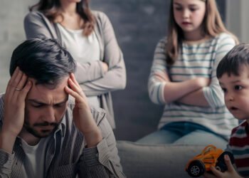 14 eset, amikor a rokoni kapcsolatok próbára tették az embereket