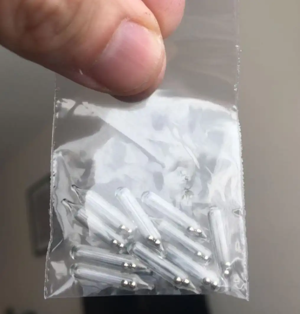 azonosítás, érdekesség, felfedezés, furcsaság, hétköznapok, kíváncsiság, megfejtés, meglepetés, rejtély, tárgyak