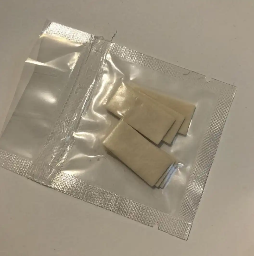 azonosítás, érdekesség, felfedezés, furcsaság, hétköznapok, kíváncsiság, megfejtés, meglepetés, rejtély, tárgyak