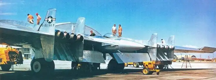 Aerodinamika, bombázó, haditechnika, innováció, jövő, lopakodó, Northrop, Prototípus, repülés, történelem