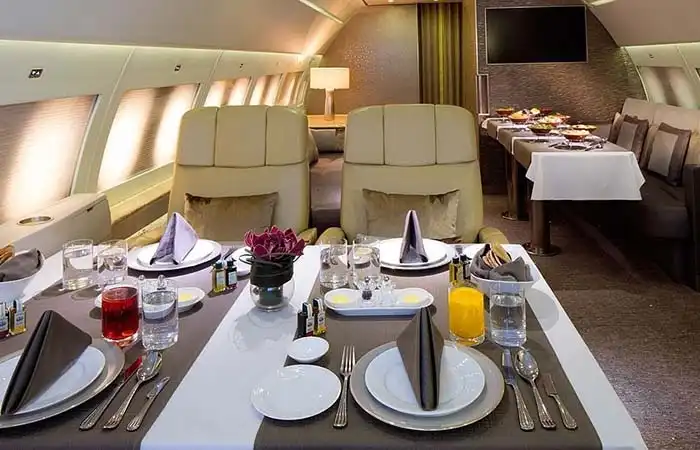 bizniszjet, innováció, kényelem, luxus, magasság, repülés, repülőgépek, sebesség, technológia, utazás