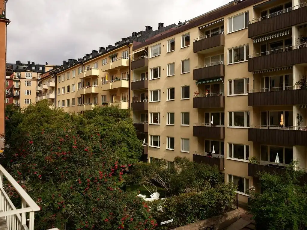 használt bútor, ingatlan, kis lakás, lakásfelújítás, lakberendezés, retró, skandináv stílus, Stockholm