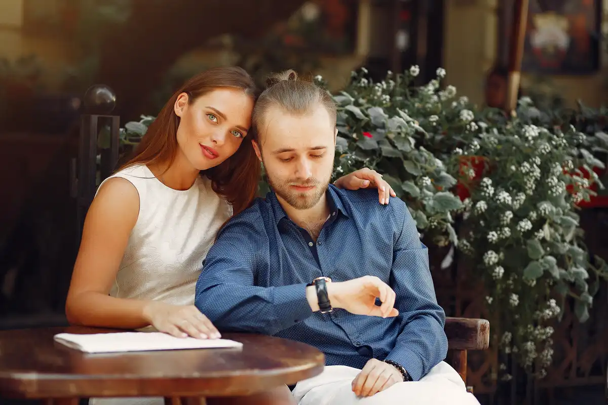 40 feletti nők, anyagi biztonság, családalapítás, házasság, ismerkedés, női pszichológia, párkapcsolat, válás