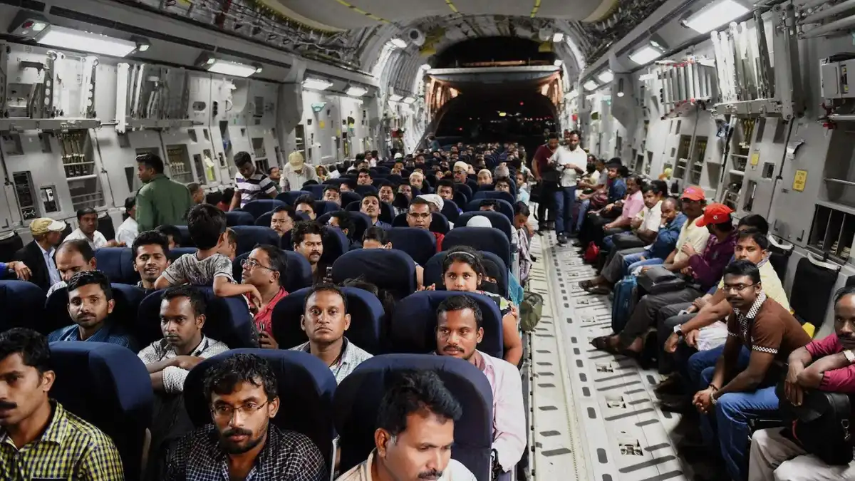 india, külföldi munka, légitársaság, légiutas-kísérő, luxusutazás, repülőjegy, stewardess, utazás